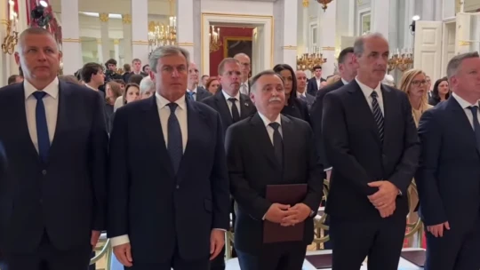 Új korszak kezdődött, megalakult a Magyar-kormány