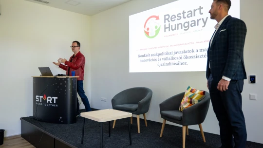 Balogh Petya és Sárospataki Albert vezetésével létrejött egy újabb startup szerveződés, heteken belül egyeztetnének az új kormánnyal