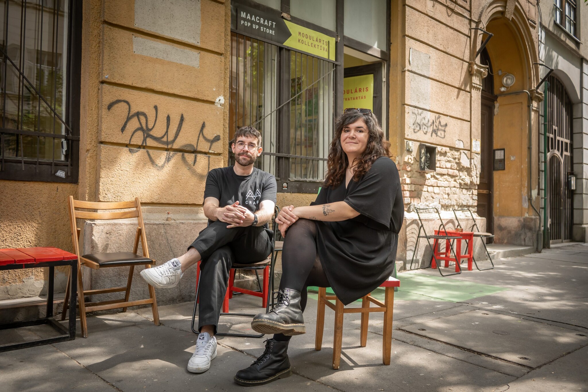 „Ez soha nem lesz egy Váci utca, de nem is ez a cél.” Így élesztik fel a Népszínház környéki üzleteket