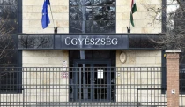 Gigantikus áfacsalást lepleztek le, egy év alatt sok tízmilliárdot bukott az állam