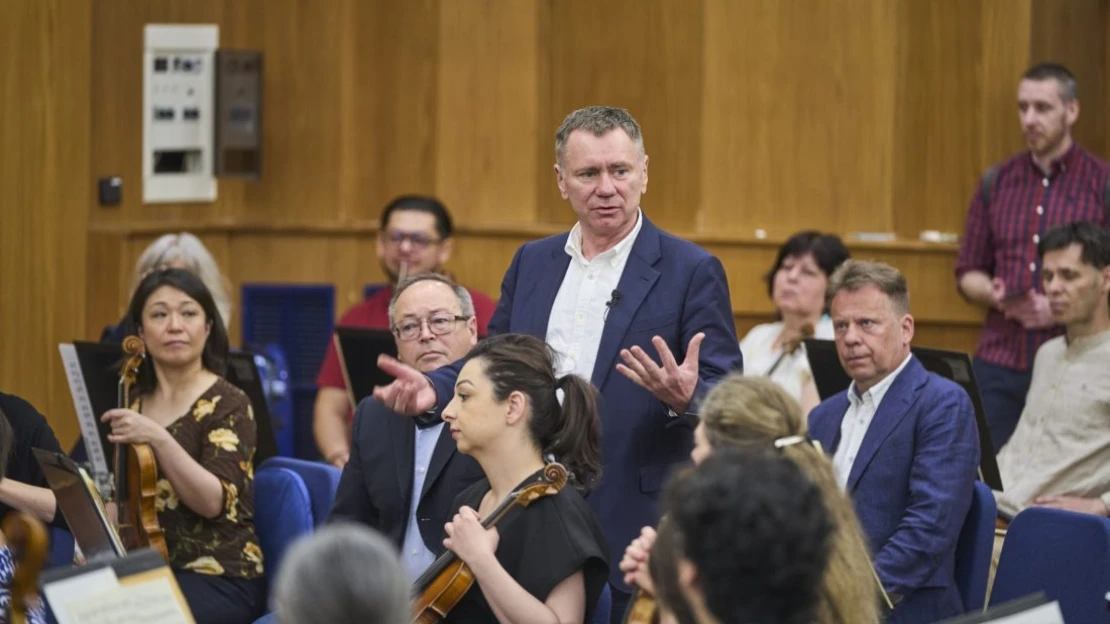 Eddig Csányi Sándor jobbkezeként ismertük, most egy második Fesztiválzenekaron dolgozik