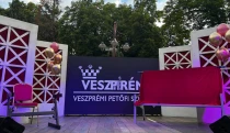 A veszprémi színház mutathatja meg, hogy mi vár a NER uralta építőiparra