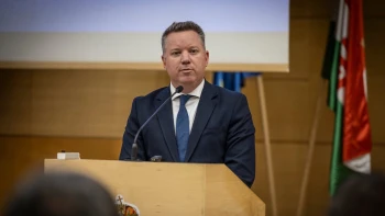 Nincs megállás, öt új feljelentést tett a Belügyminisztérium, mindegyik ugyanahhoz az állami szervezethez kötődik 