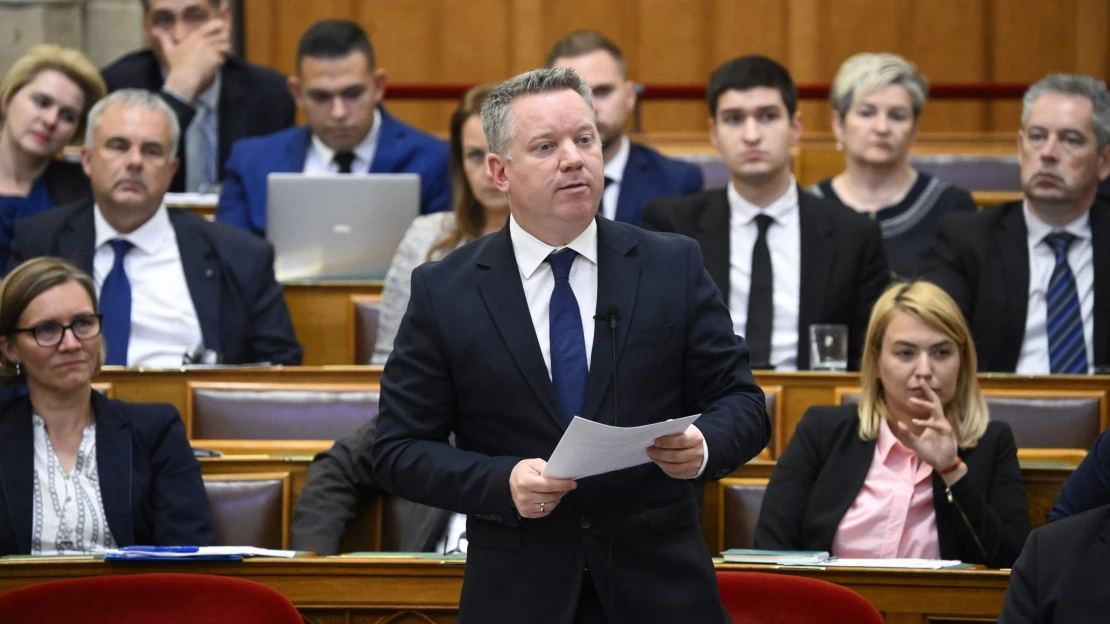 Eltávolította az országos rendőrfőkapitányt a belügyminiszter