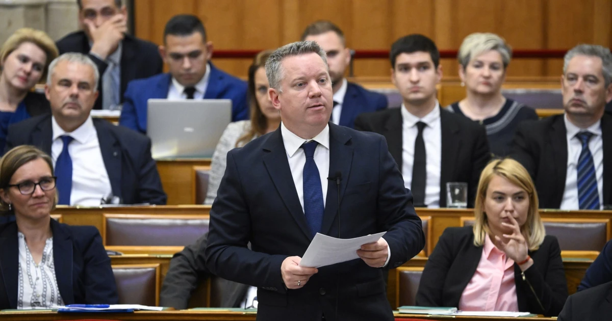 Eltávolította az országos rendőrfőkapitányt a belügyminiszter