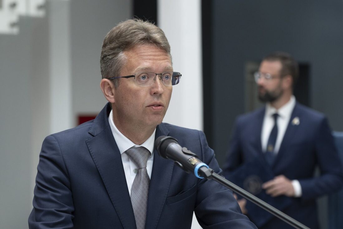 Szigorú elszámoltatást ígér Tarr Zoltán az NKA-botrányban, váratlan bejelentést tett a tárcavezető
