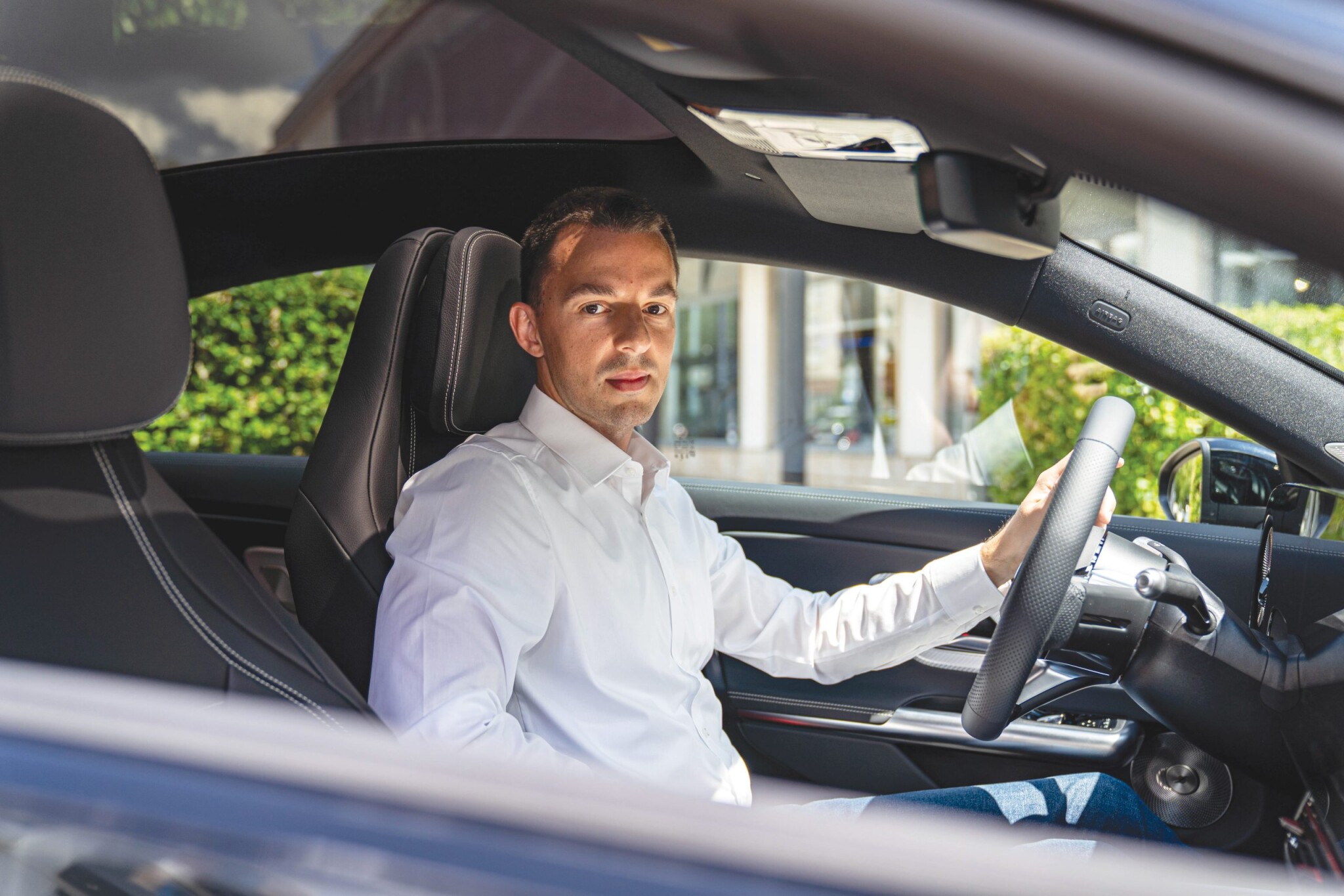 A Mercedes-Benzt nem csak megérteni kell – érezni is
