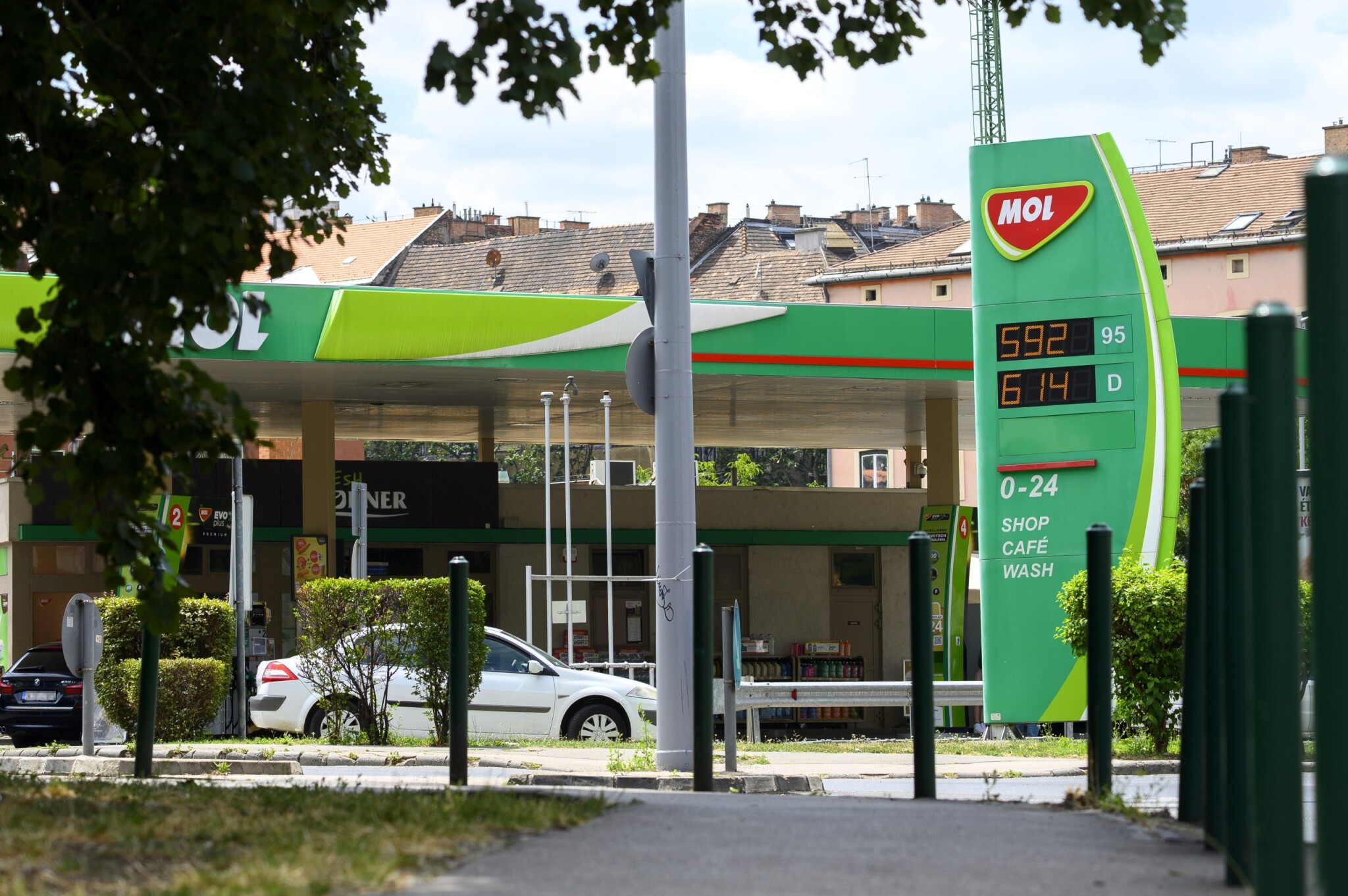 Döntött a Mol, ez lesz a sora az MCC-fesztet is támogató kekvának
