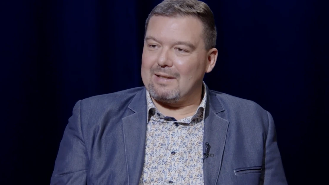 A Pesti Srácokkal folytatódik a leépítések sora, kérdéses a lap jövője