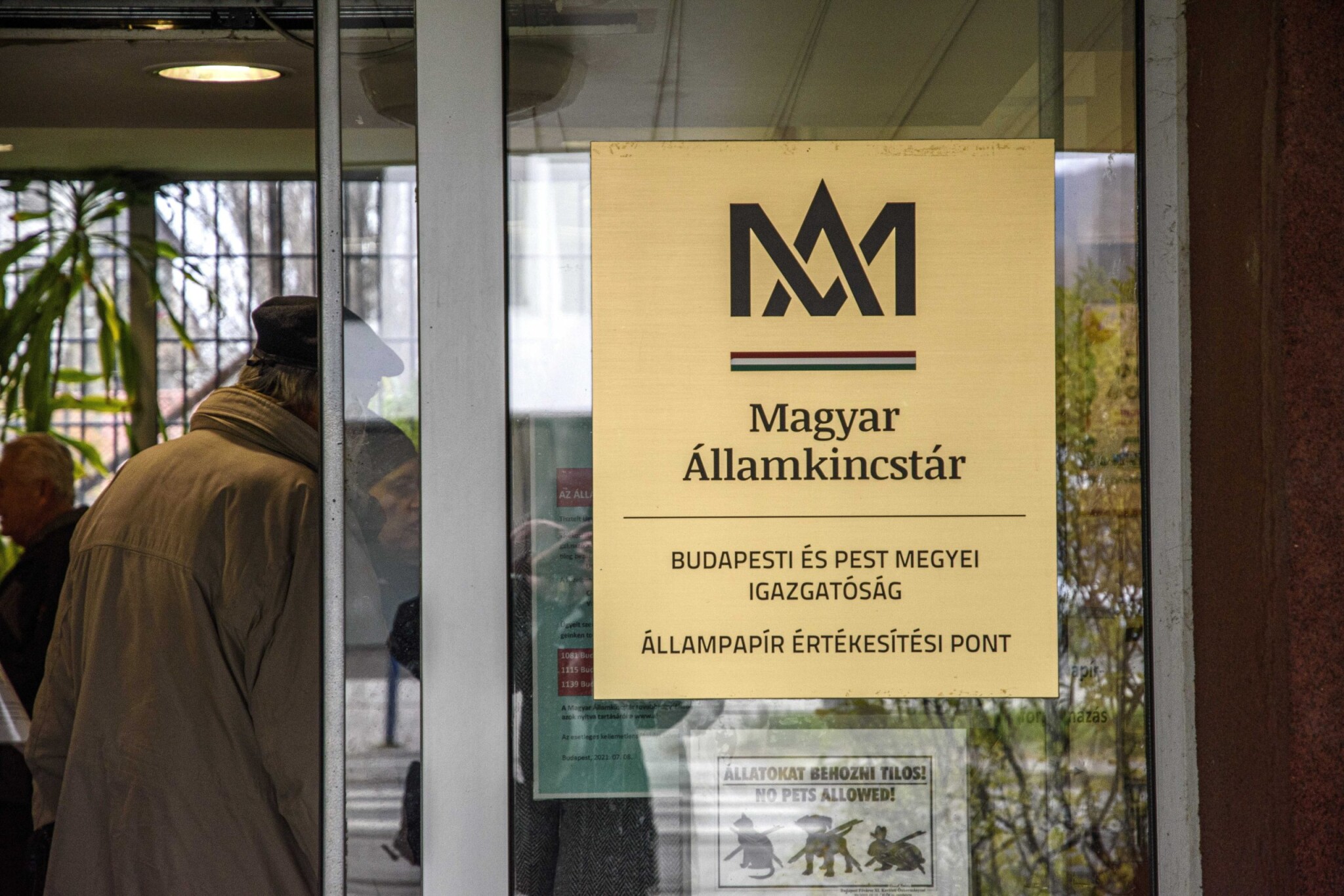 Megrohamozták a magyarok az állampapírokat, és jól tették: aki lemaradt, kimaradt – és lesz ez még így se