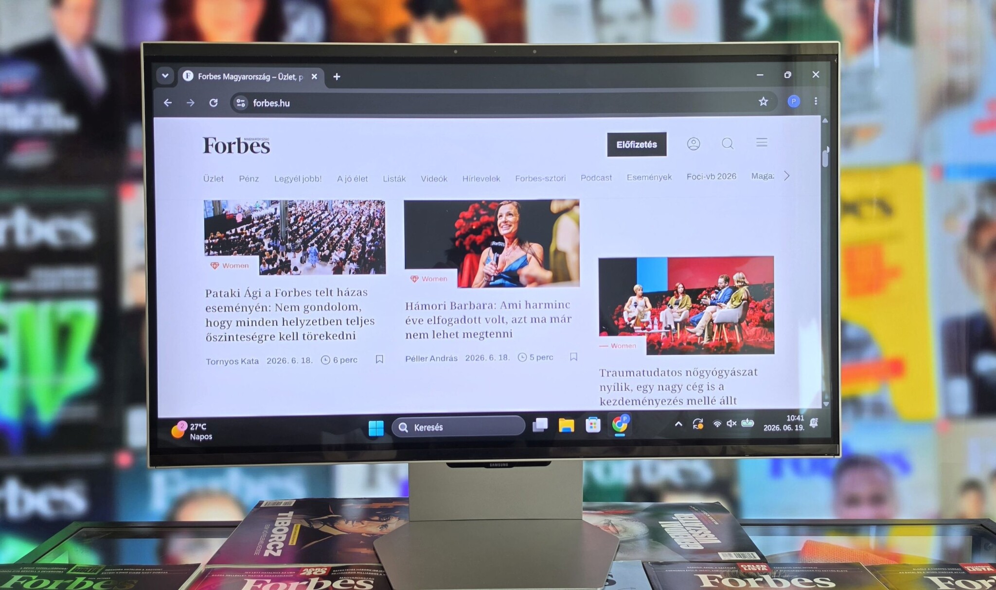 Forbes szemüveg nélküli 3D monitor