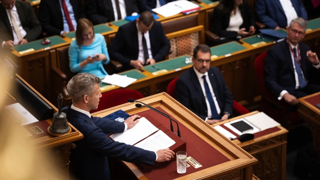 Megindulhatnak az uniós milliárdok? Átfogó törvénycsomagot nyújtott be a kormány