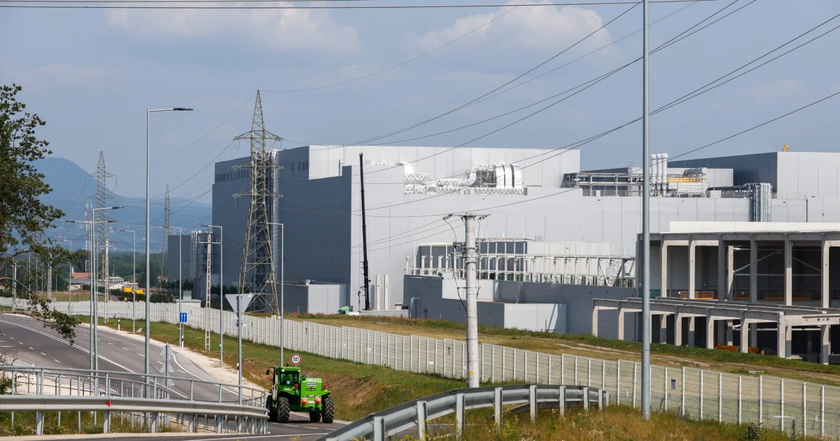 Hosszas pereskedés után megszerezték az adatokat, ennyi bírságot zsebelt be a gödi Samsung-gyár hét év alatt