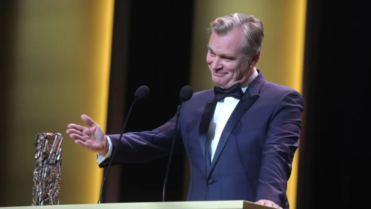 A leggazdagabb ember és a görög szélsőjobb is nekiment Christopher Nolan legújabb kasszasikerének