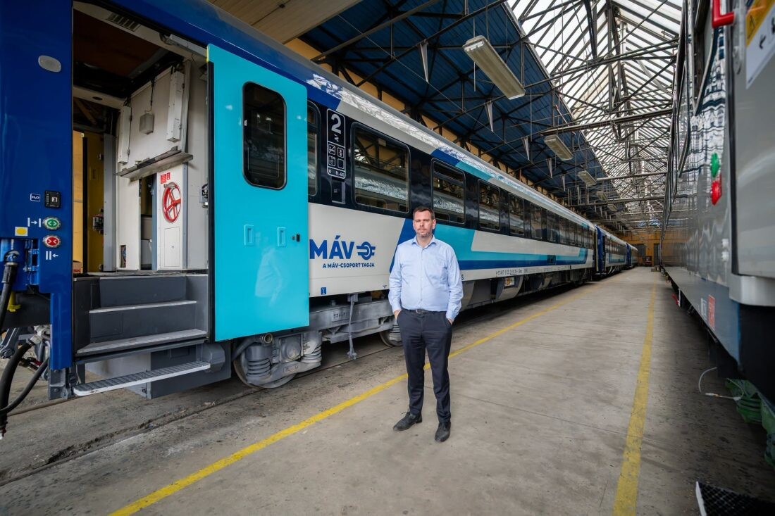 Balatoni vasúti fejlesztést jelentett be Vitézy Dávid