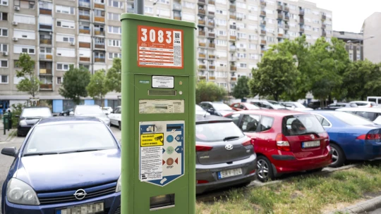 A budapesti parkolás új korszaka: emelkedő díjak és eltűnő automaták