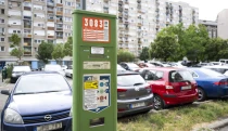 A budapesti parkolás új korszaka: emelkedő díjak és eltűnő automaták