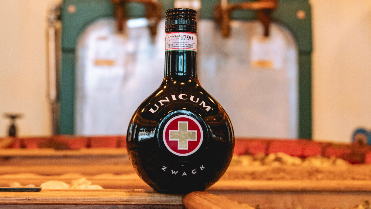 Ki nem találnád, mi miatt nyomták fel az Unicum gyártóját