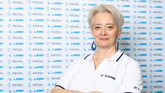 Orvosi csatlakozók, ipari fejlesztések és E.ON-támogatás – Így lett a LEMO-csoport kulcsszereplője a budapesti REDEL