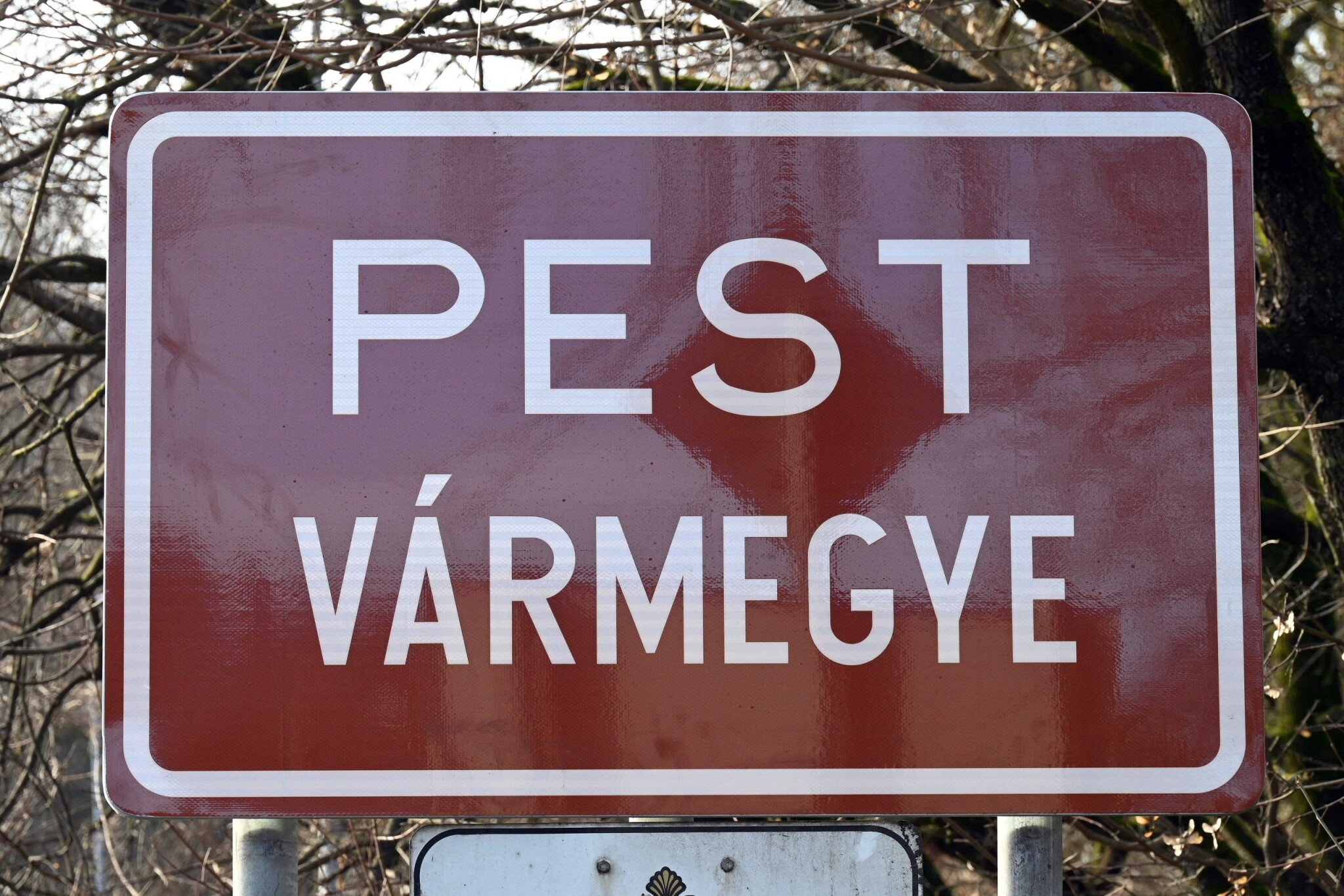 Félmilliárdos névcsere: ennyibe kerül Magyar Péterék szimbolikus lépése