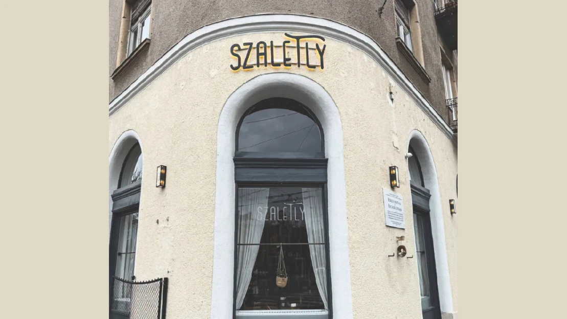 Lekapcsolják a világító feliratokat az árampara miatt, más éttermeket és üzleteket is cselekvésre buzdítanak