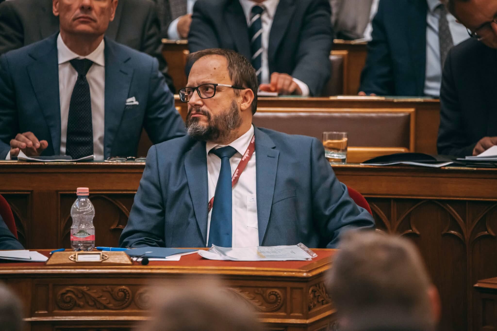 Ez lesz az új kormány első nagy számlája: több tízmilliárd forint megy szociális intézkedésekre