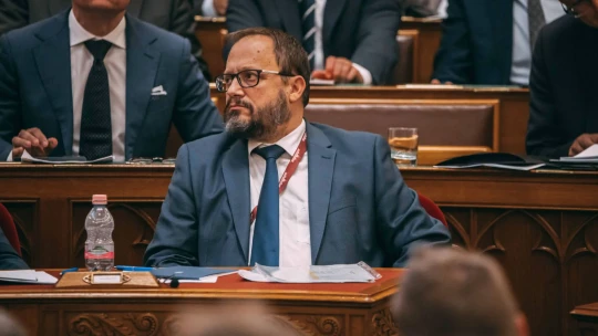 Ez lesz az új kormány első nagy számlája: több tízmilliárd forint megy szociális intézkedésekre