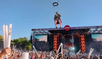 Több embert bedrogozhattak az egyik legértékesebb magyar celeb koncertjén, nyomoz a rendőrség