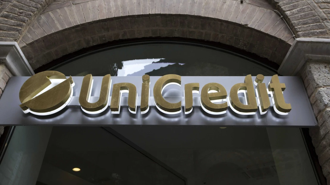 Hiába ellenzi a vezérigazgató, 45 milliárd euróért vinné az UniCredit az egyik legnagyobb német bankot