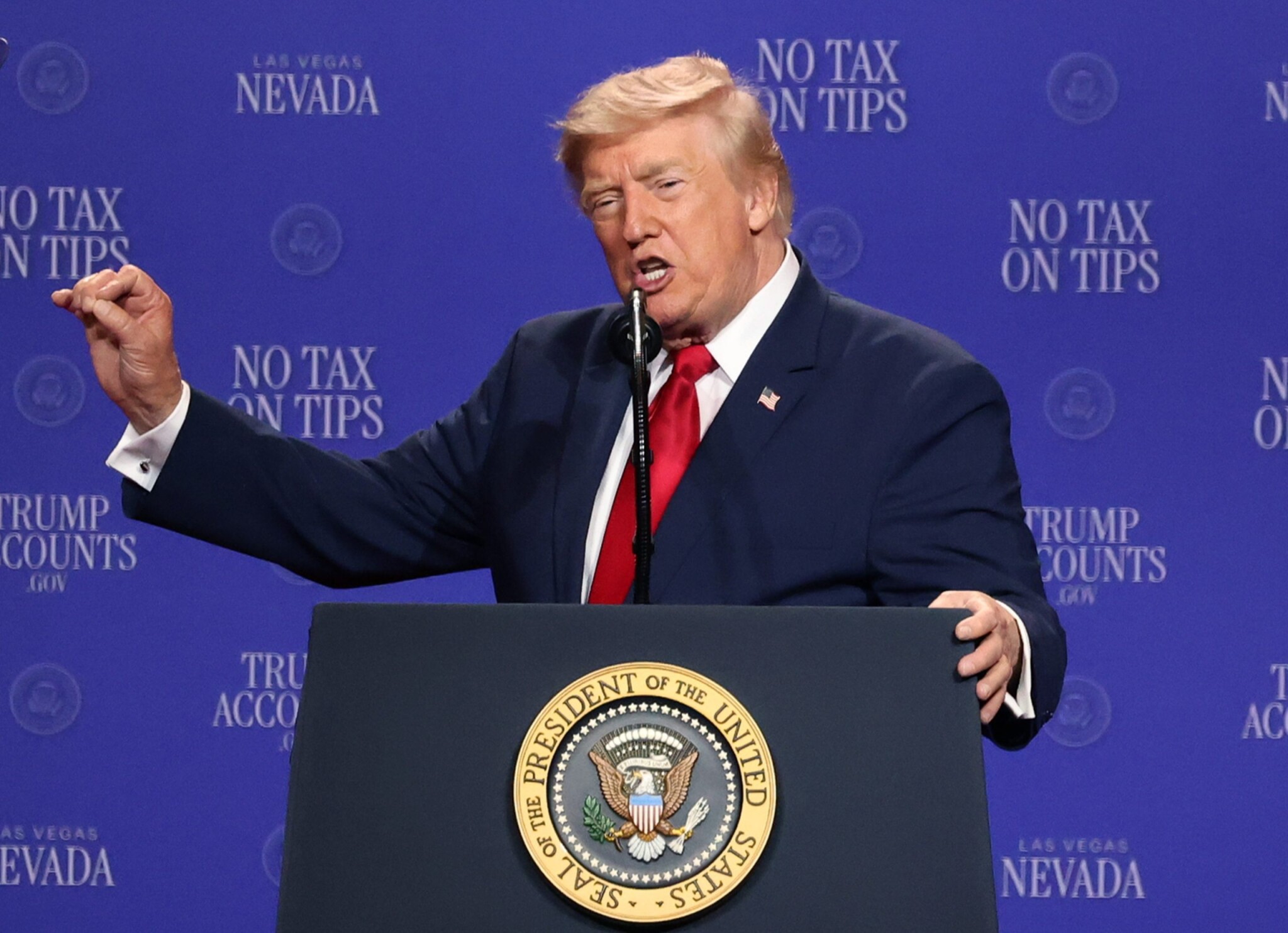 Trump cége elindult a lejtőn: tízszeresére nőtt a veszteség, miközben milliárdokat mozgatnak kriptóban