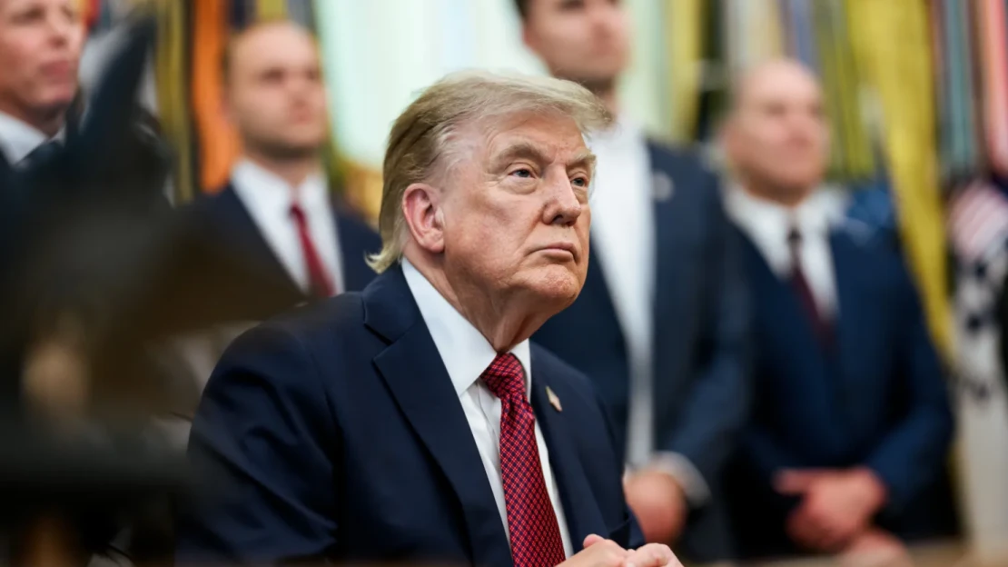 Csak úgy dől a pénz az olajcégekhez, Trump szerint már túl sokat keresnek. Mi következhet?