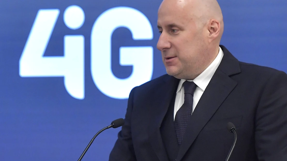 Állcsúcson verte a 4iG árfolyamát Magyar Péter bejelentése