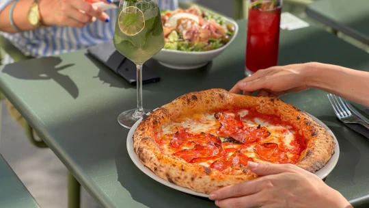 A nápolyi pizza mellett életérzést is kínál a Salve