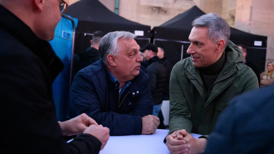 Kiderültek a részletek Lázár egyik leginkább  féltve őrzött és jó drága útjáról