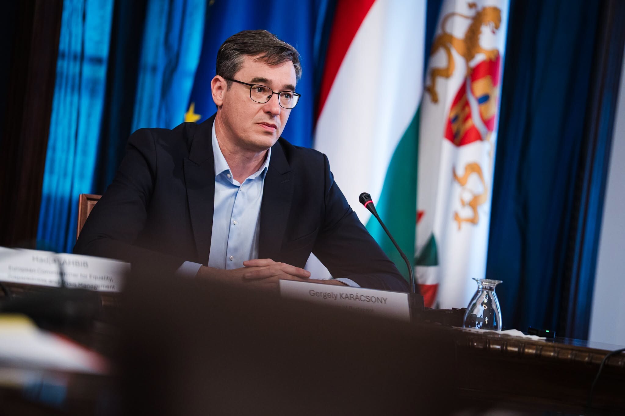 Tovább húzzák a nadrágszíjat Karácsonyék, már új embereket sem vehet fel a főváros