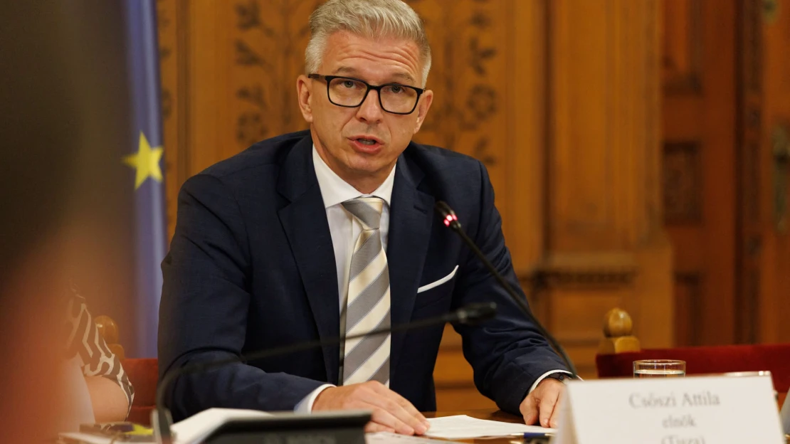 Megvan, kit kér fel a Tisza szakértőnek, hogy megvizsgálják „a világ legnagyobb bankrablását”