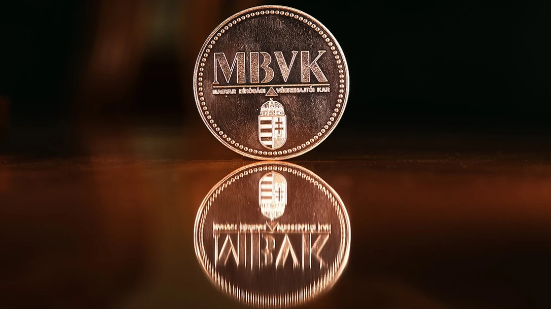 Büntetlen marad a végrehajtói kar Rogán köreiig érő ingatlanértékesítése?