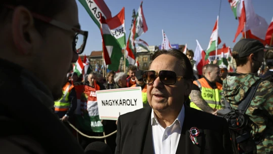 Kiderült, letartóztatásban marad-e Fásy Ádám felesége