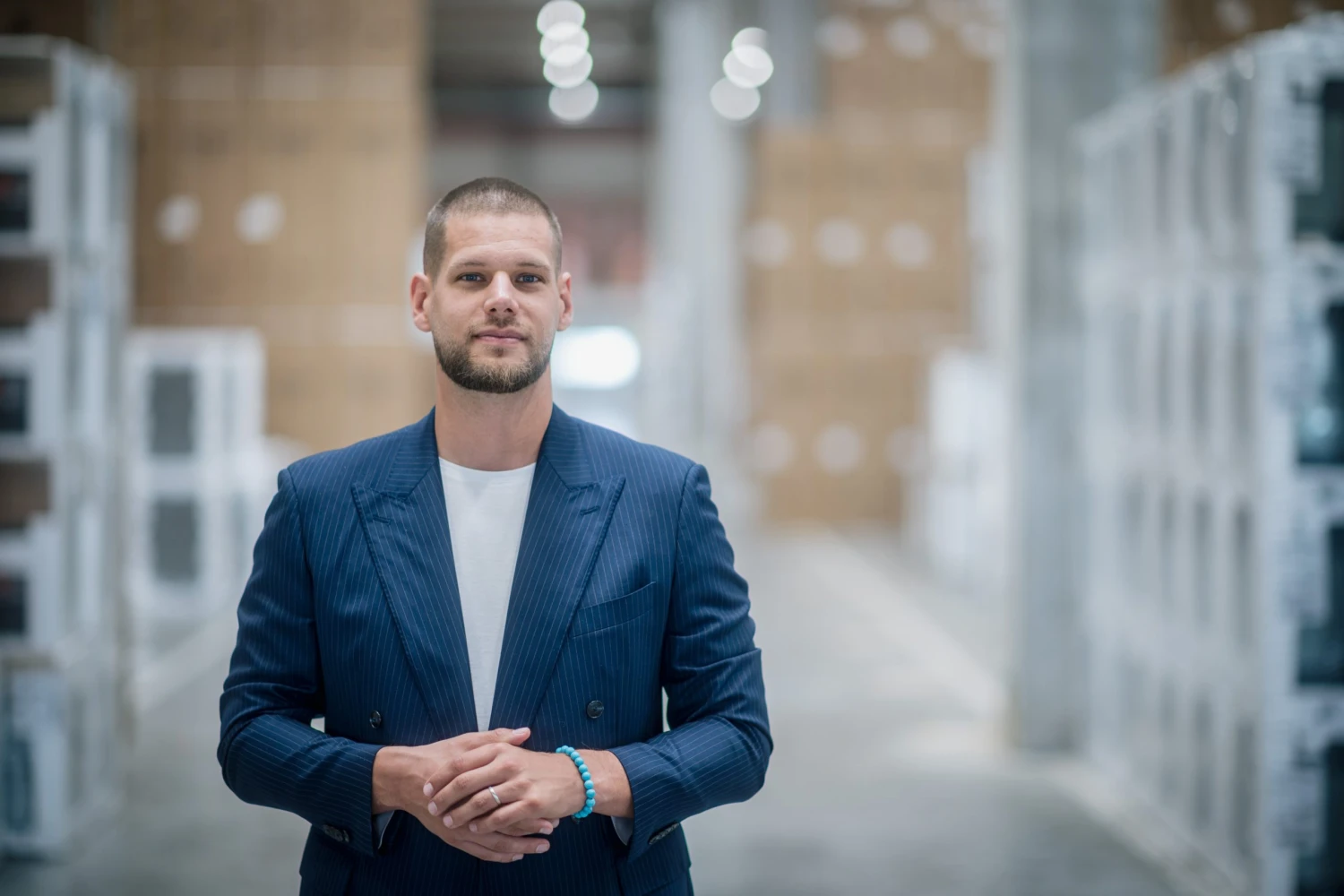 Fazekas Bálint: Ha ez a német-kínai felvásárlás megtörténik, közel 800-szor lesznek nagyobbak nálunk. Meg kell válogatnunk a harcainkat