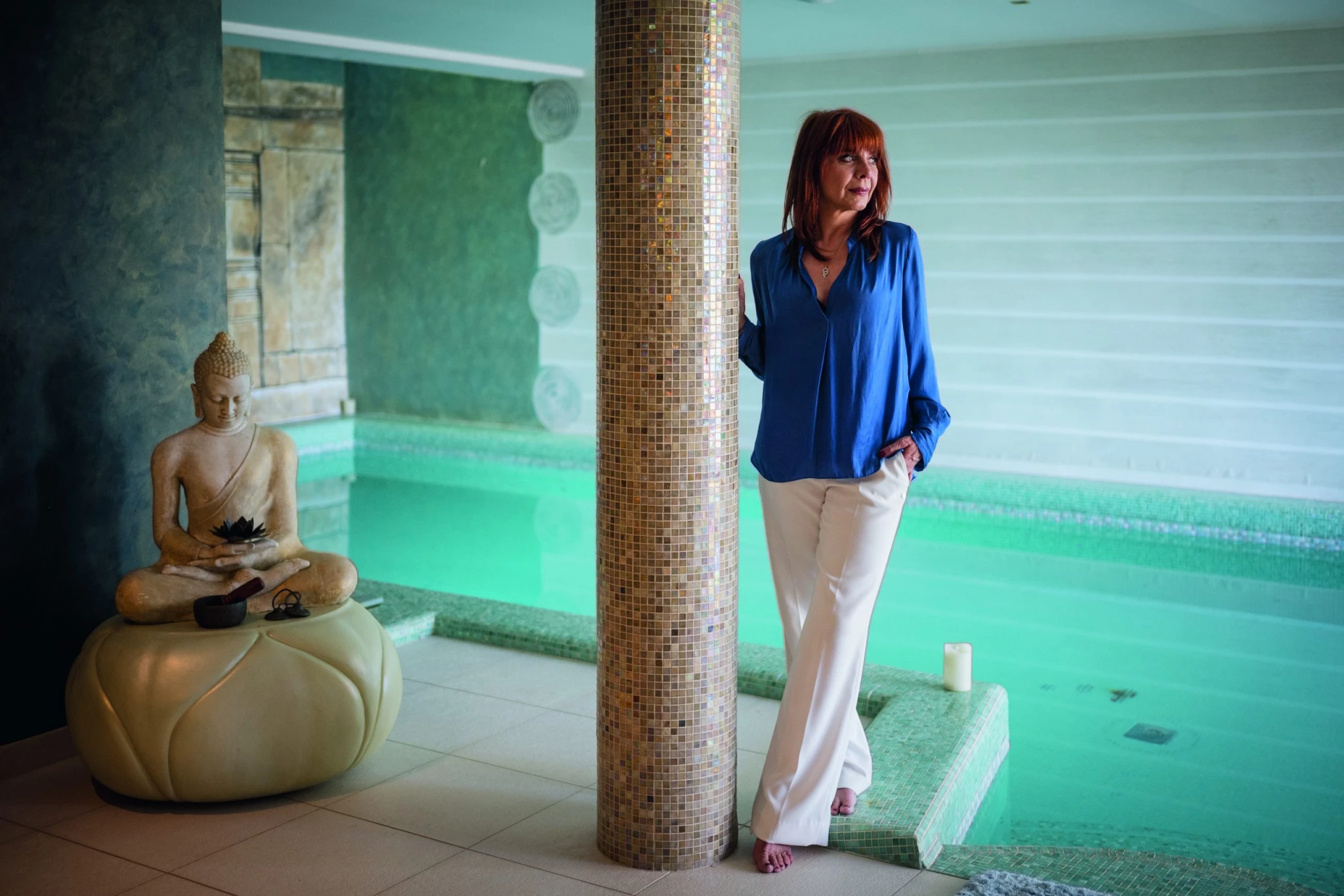 Totális relax, pezsgő, csodás kilátás. Az egyik legkülönlegesebb szépségszalon nem hirdeti magát hangosan – Zsuzsa bejárta a világot, végül a saját házában találta meg a siker receptjét