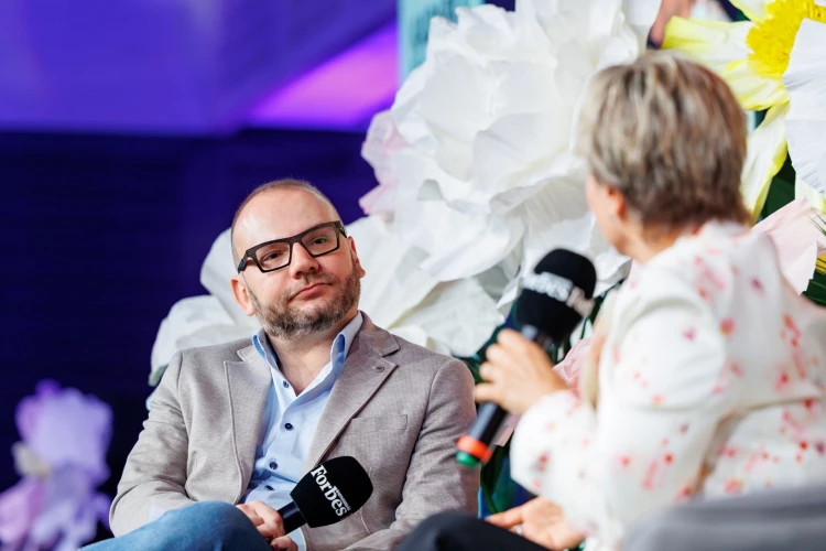 Pál Feri, Orvos-Tóth Noémi, Rudolf Péter: egy nap a boldogság nyomában – ilyen volt a Forbes Makers Day_17