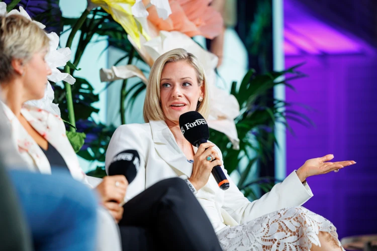 Pál Feri, Orvos-Tóth Noémi, Rudolf Péter: egy nap a boldogság nyomában – ilyen volt a Forbes Makers Day_25