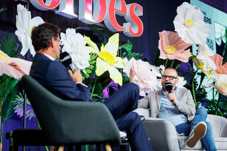 Pál Feri, Orvos-Tóth Noémi, Rudolf Péter: egy nap a boldogság nyomában – ilyen volt a Forbes Makers Day_100