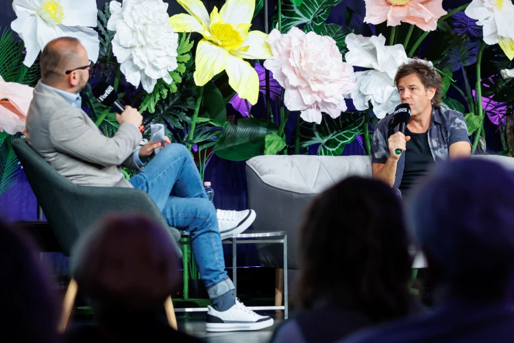 Pál Feri, Orvos-Tóth Noémi, Rudolf Péter: egy nap a boldogság nyomában – ilyen volt a Forbes Makers Day_125