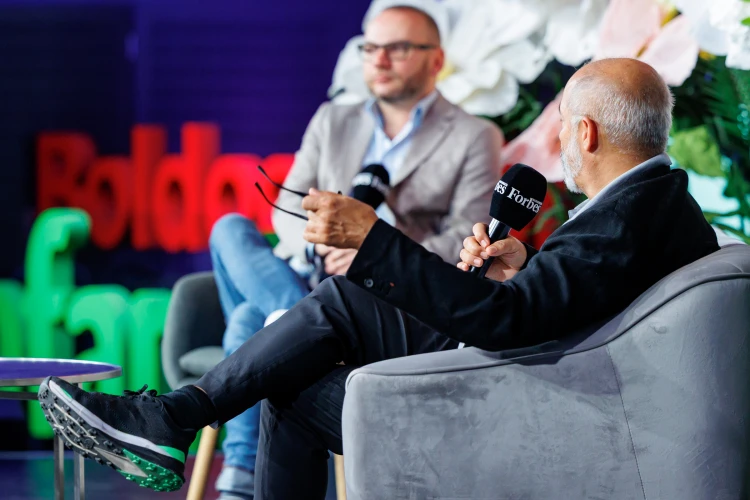Pál Feri, Orvos-Tóth Noémi, Rudolf Péter: egy nap a boldogság nyomában – ilyen volt a Forbes Makers Day_156
