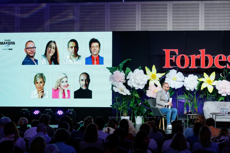 Pál Feri, Orvos-Tóth Noémi, Rudolf Péter: egy nap a boldogság nyomában – ilyen volt a Forbes Makers Day_160