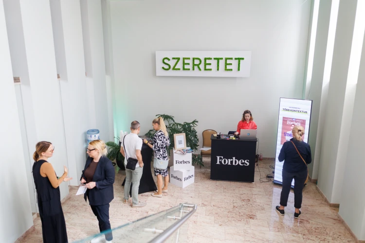 Pál Feri, Orvos-Tóth Noémi, Rudolf Péter: egy nap a boldogság nyomában – ilyen volt a Forbes Makers Day_121