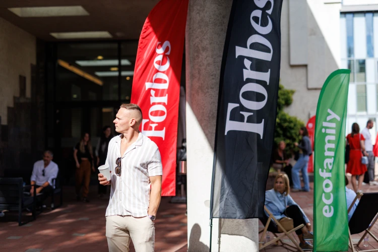 Pál Feri, Orvos-Tóth Noémi, Rudolf Péter: egy nap a boldogság nyomában – ilyen volt a Forbes Makers Day_134