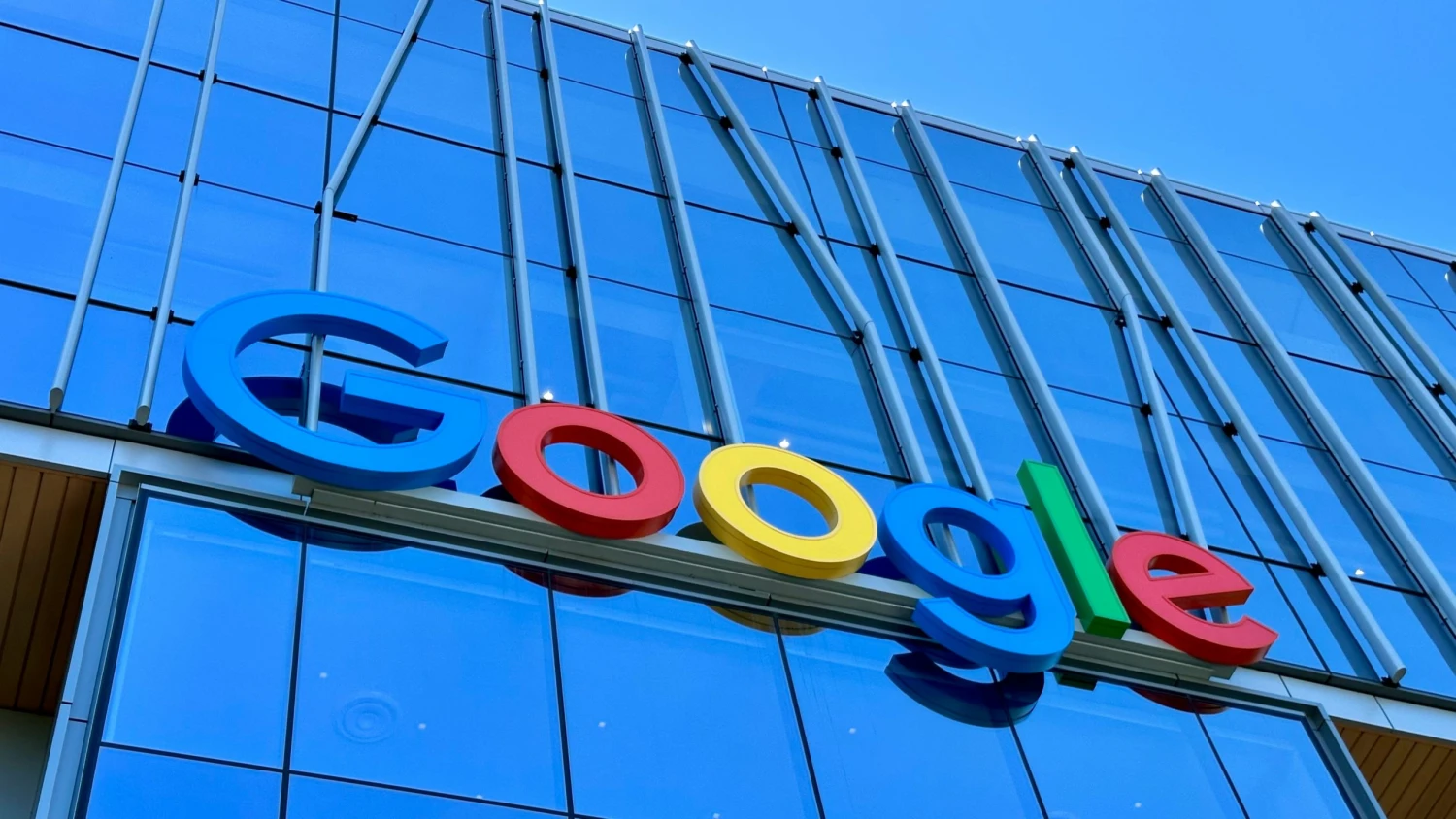 A Google 4600 milliárd forintot költ MI-re egy európai országban, és 22 évre atomerőművi áramot is vesz tőle