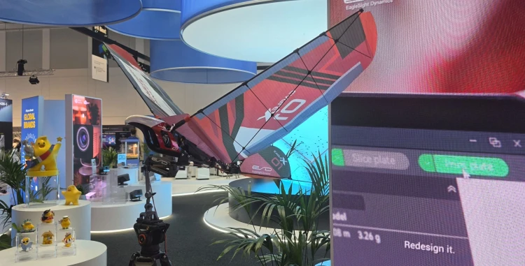 Verekedő robotok, elképesztő tévék, repülő dodzsemek és sci-fi kütyük uralták a gigantikus európai tech expót_7